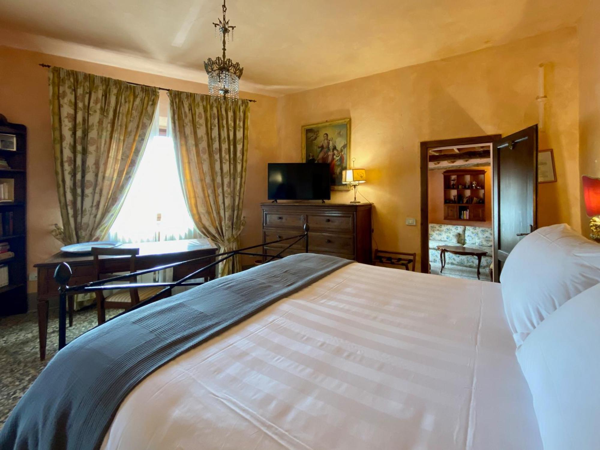 Antica Dimora Leones Bed and breakfast 3*